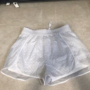 White lulu lemon shorts